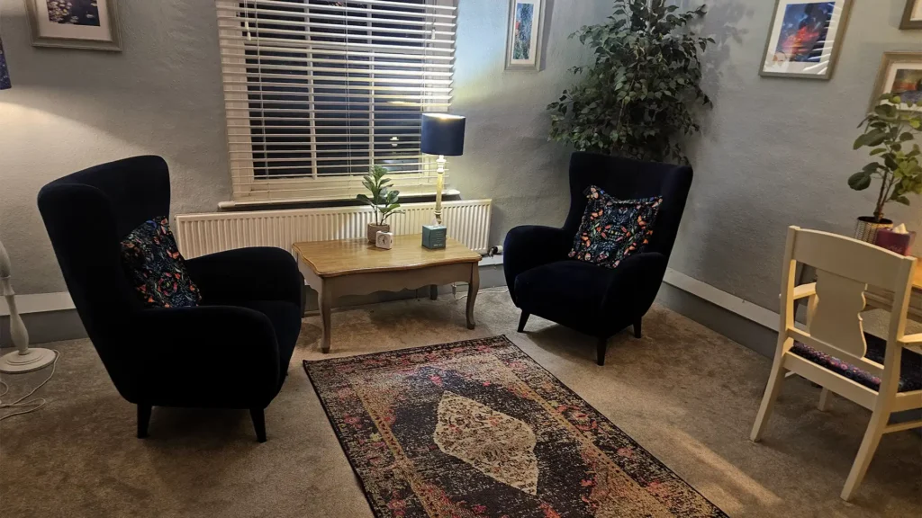 Comfortable therapy room for counselling in Ipswich